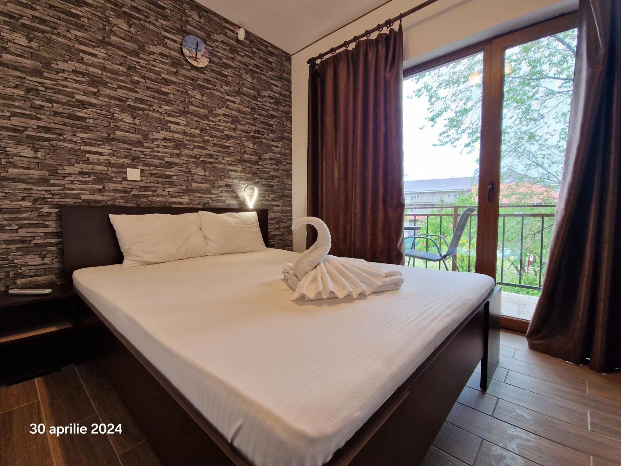 Casa Adrian 2 Mai Apartment Bilik gambar