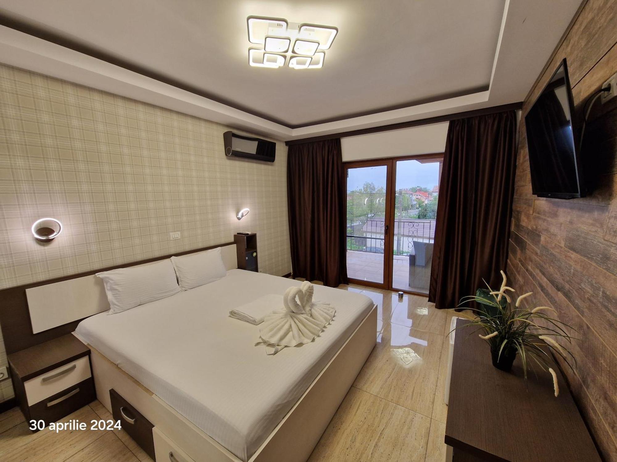 Casa Adrian 2 Mai Apartment Bilik gambar