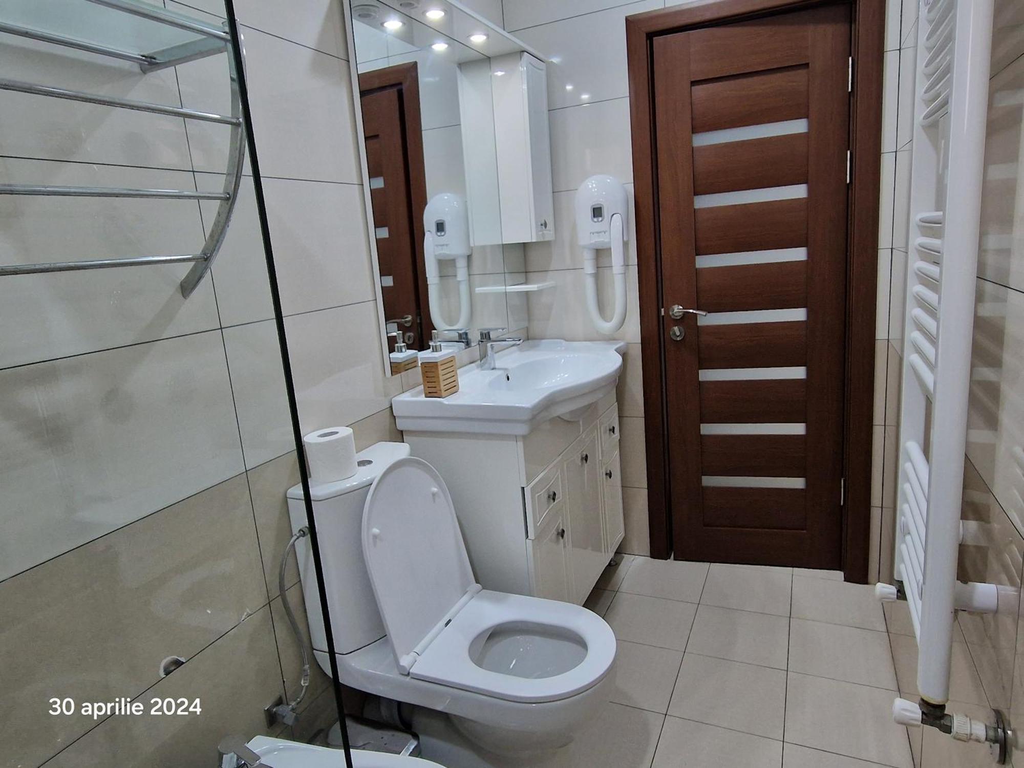 Casa Adrian 2 Mai Apartment Bilik gambar
