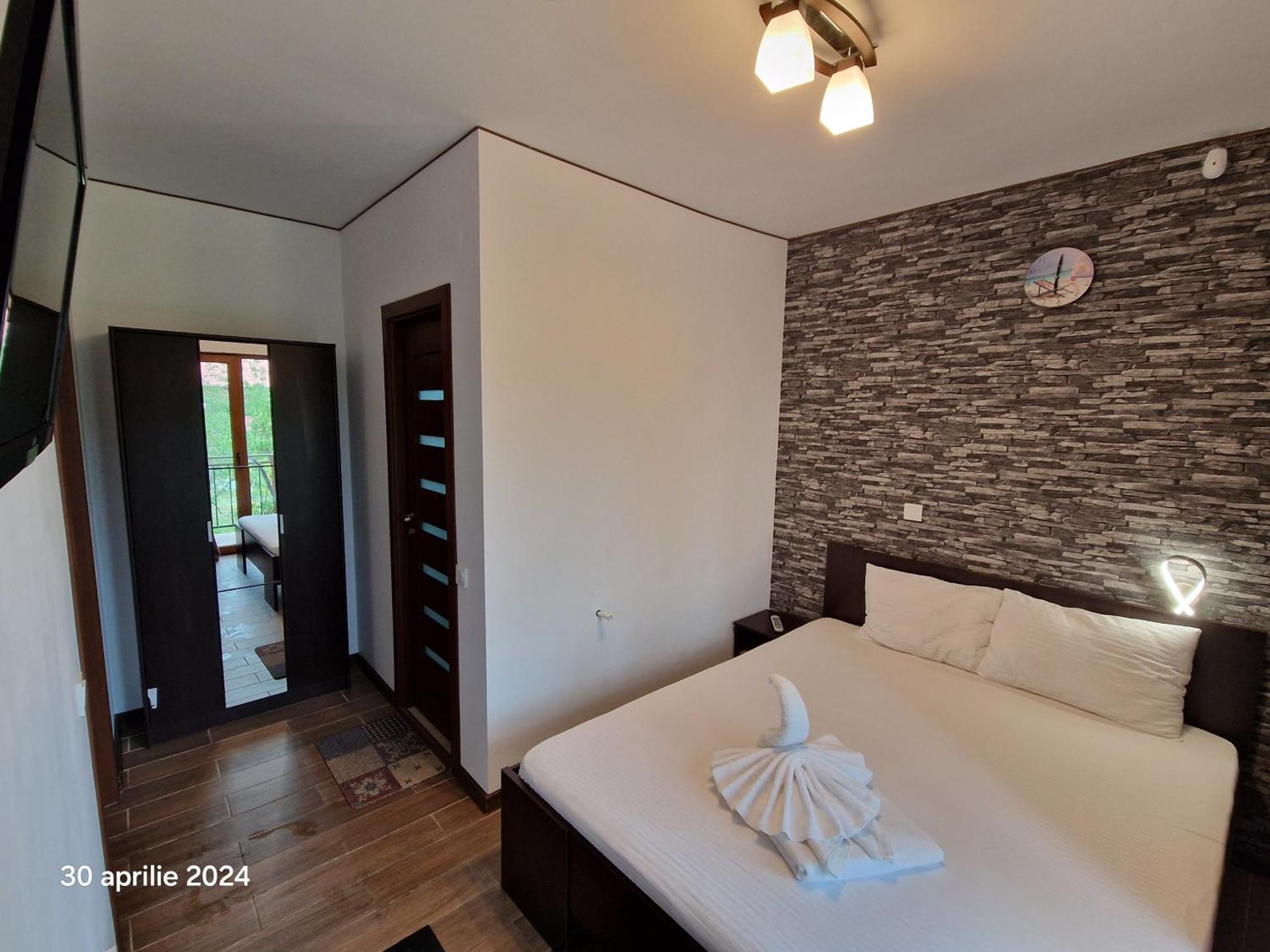 Casa Adrian 2 Mai Apartment Bilik gambar